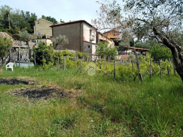 terreno agricolo in vendita a Castrolibero
