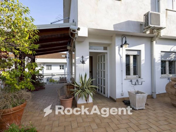 casa indipendente in vendita a Castrolibero in zona Andreotta