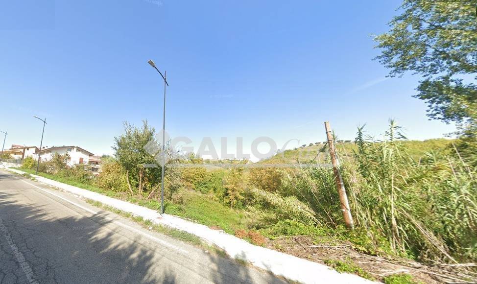 terreno agricolo in vendita a Castrolibero in zona Andreotta