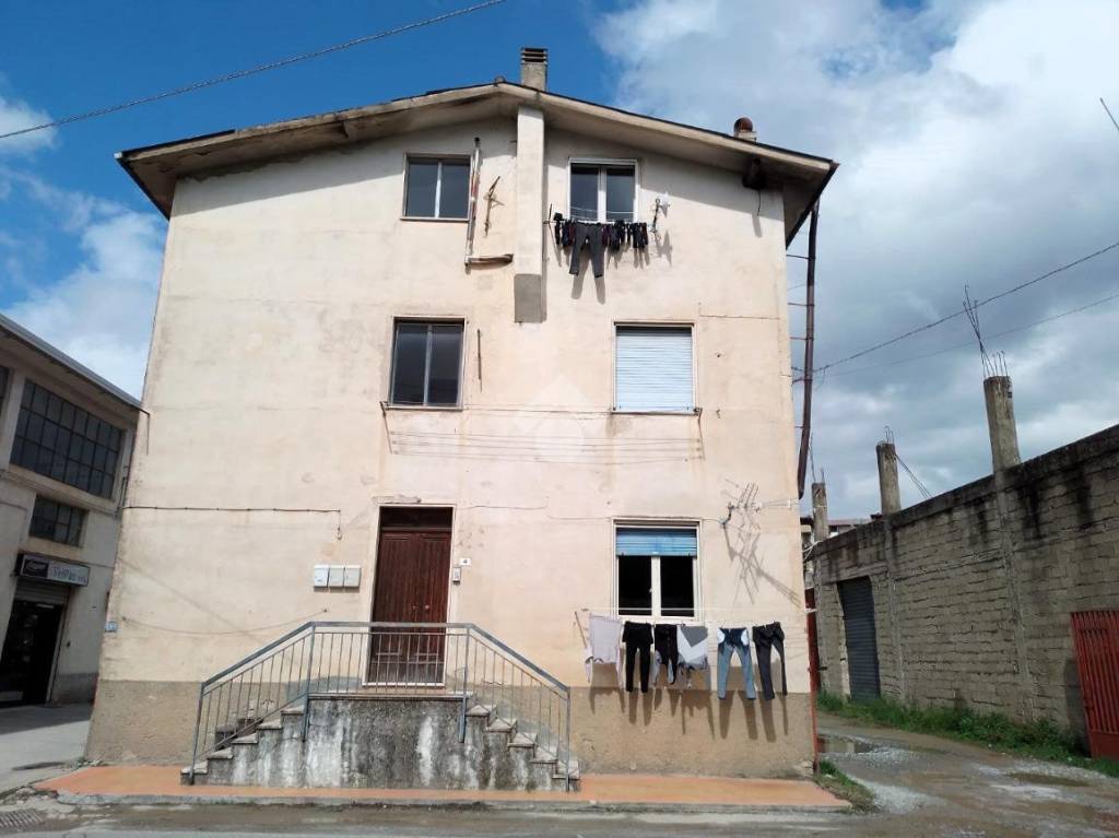 appartamento in vendita a Castrolibero in zona Andreotta