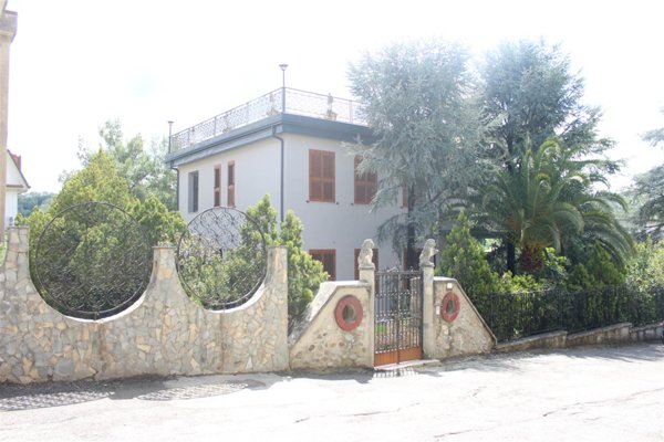 casa indipendente in vendita a Castrolibero in zona Andreotta