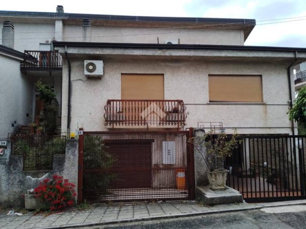 appartamento in vendita a Castrolibero in zona Andreotta