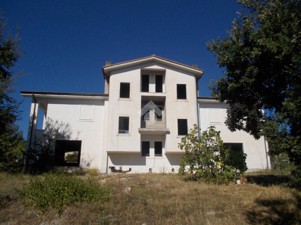 casa indipendente in vendita a Castrolibero
