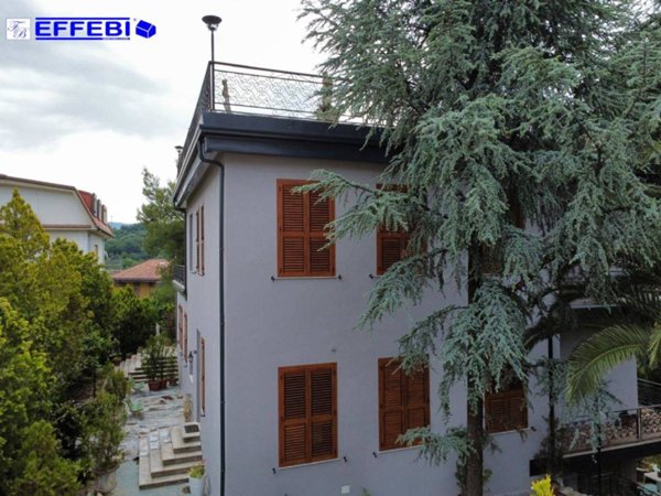 casa indipendente in vendita a Castrolibero in zona Andreotta