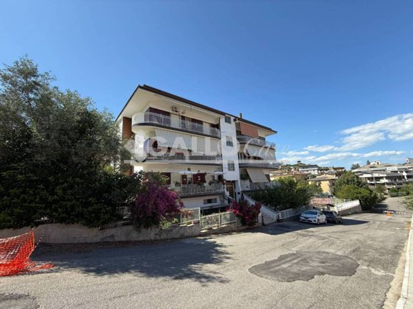 appartamento in vendita a Castrolibero in zona Andreotta