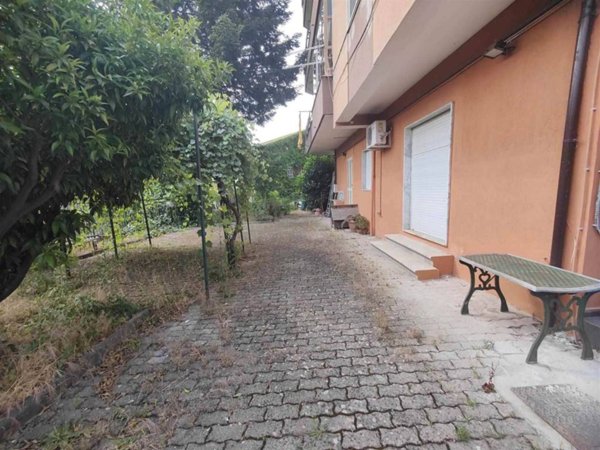 appartamento in vendita a Castrolibero in zona Andreotta