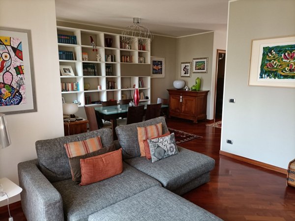 casa indipendente in vendita a Castrolibero