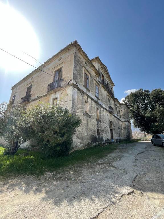 terreno edificabile in vendita a Castrolibero
