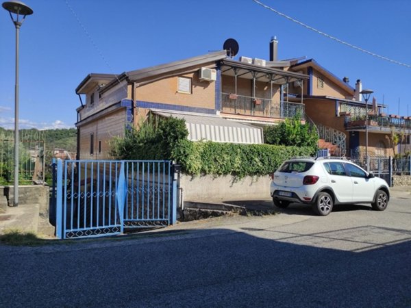 appartamento in vendita a Castrolibero in zona Andreotta