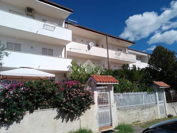 casa indipendente in vendita a Castrolibero in zona Andreotta