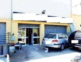 locale commerciale in vendita a Castrolibero