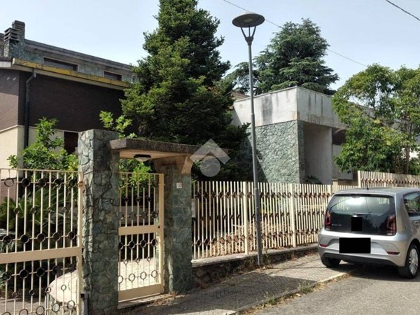 appartamento in vendita a Castrolibero in zona Andreotta