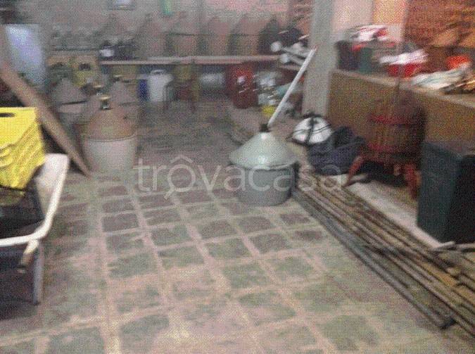 locale di sgombero in vendita a Castrolibero