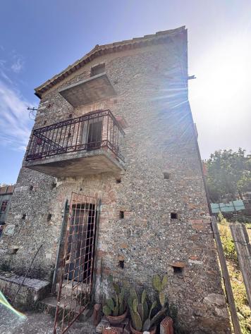 casa indipendente in vendita a Castrolibero
