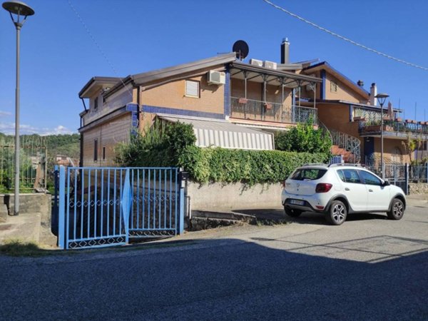 appartamento in vendita a Castrolibero in zona Andreotta