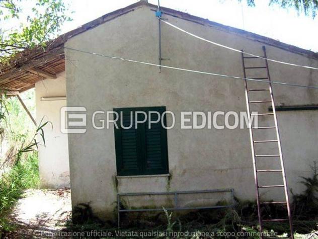 locale commerciale in vendita a Castrolibero