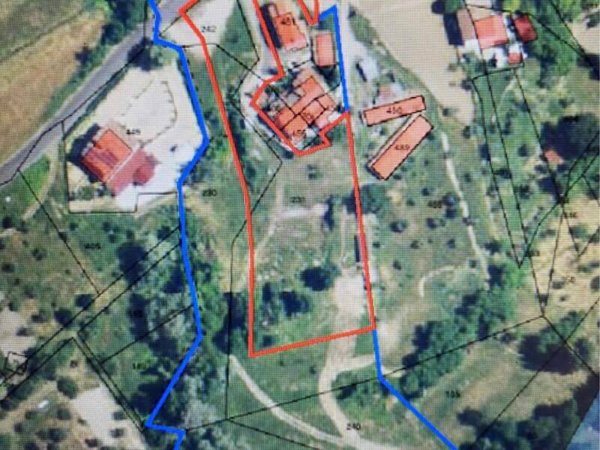 casa indipendente in vendita a Castrolibero