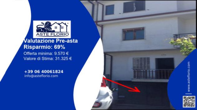 locale commerciale in vendita a Castrolibero