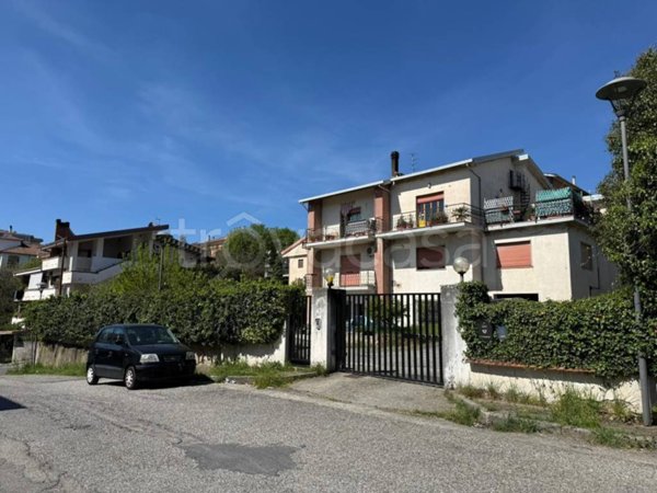 appartamento in vendita a Castrolibero in zona Andreotta