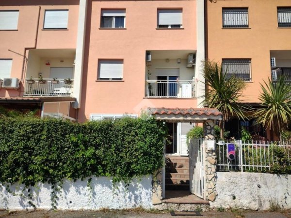 casa indipendente in vendita a Castrolibero in zona Andreotta
