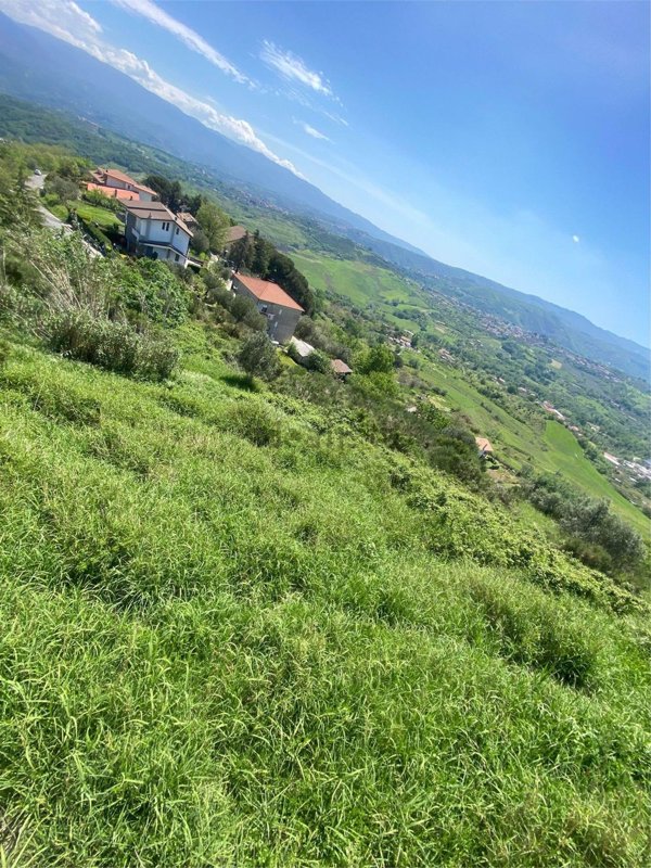 terreno edificabile in vendita a Castrolibero