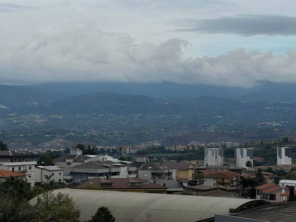 casa indipendente in vendita a Castrolibero in zona Andreotta