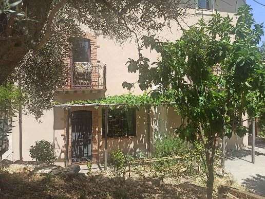 casa indipendente in vendita a Castrolibero