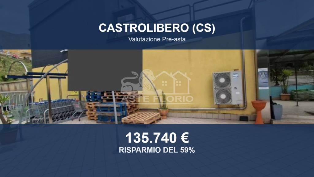 locale di sgombero in vendita a Castrolibero in zona Andreotta