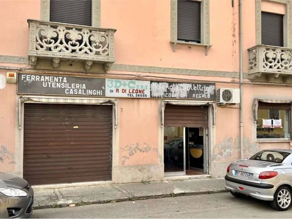 negozio in vendita a Castrovillari