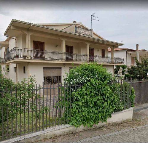 casa indipendente in vendita a Castrovillari