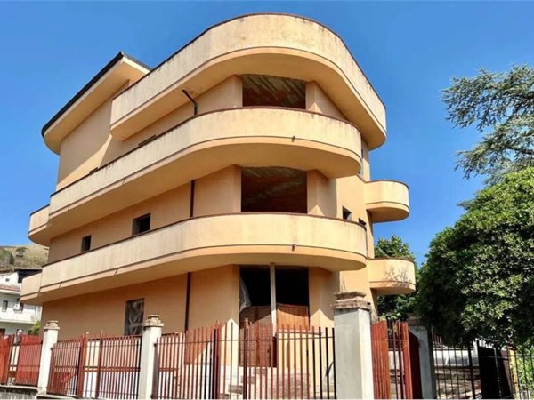 casa indipendente in vendita a Castrovillari