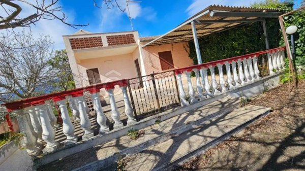 casa indipendente in vendita a Castrovillari
