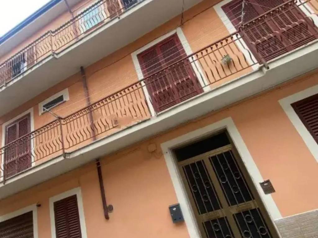 intera palazzina in vendita a Castrovillari