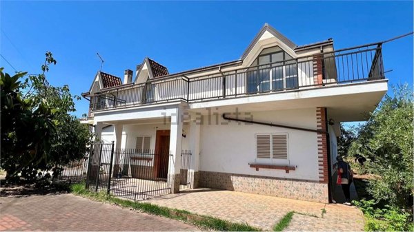 casa indipendente in vendita a Castrovillari