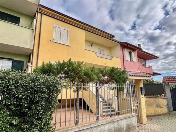 casa indipendente in vendita a Castrovillari