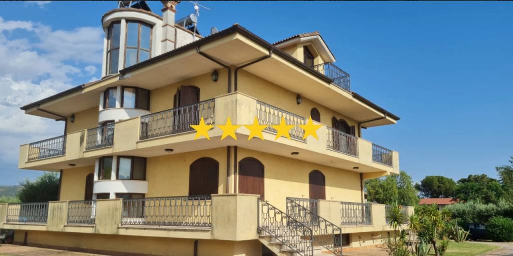 casa indipendente in vendita a Castrovillari