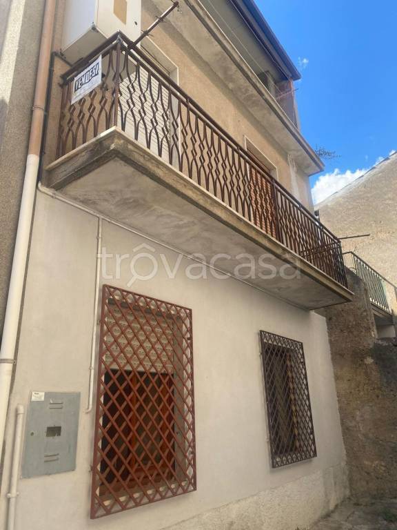 casa indipendente in vendita a Castrovillari