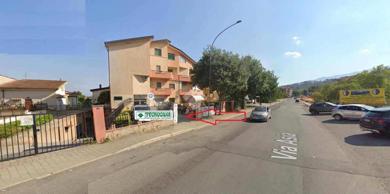 locale commerciale in vendita a Castrovillari