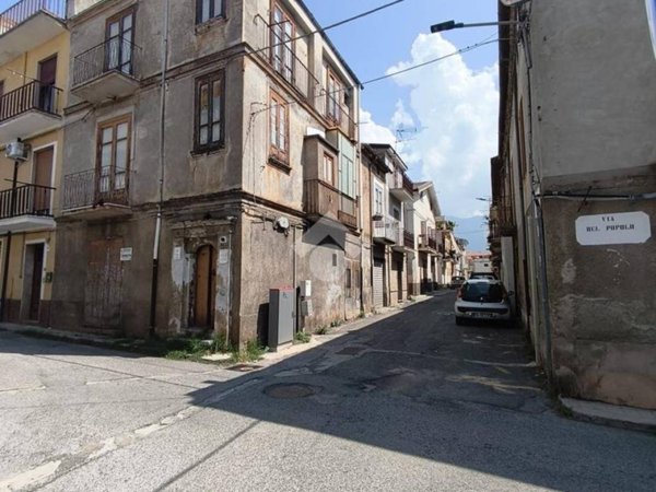 casa indipendente in vendita a Castrovillari