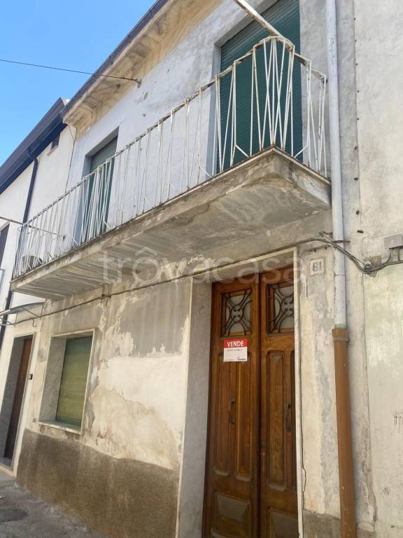 casa indipendente in vendita a Castrovillari