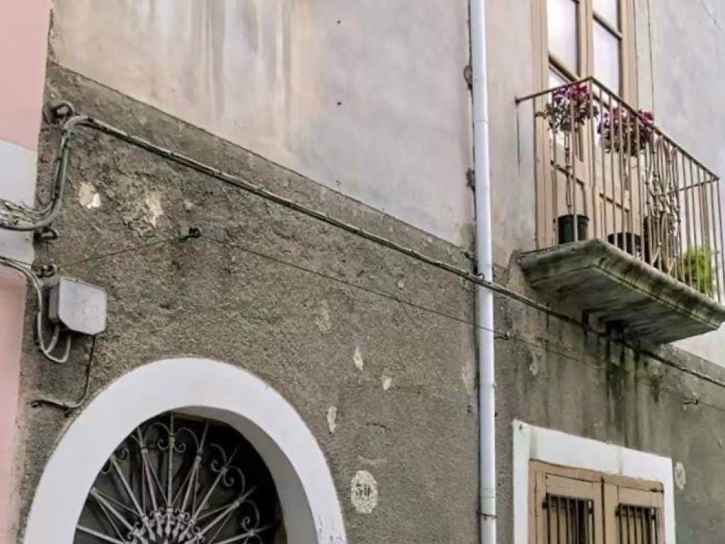 casa indipendente in vendita a Castrovillari