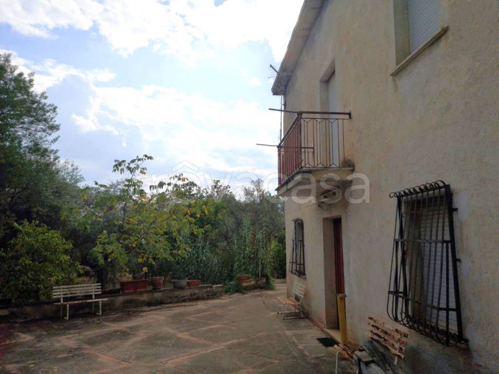 casa indipendente in vendita a Castrovillari