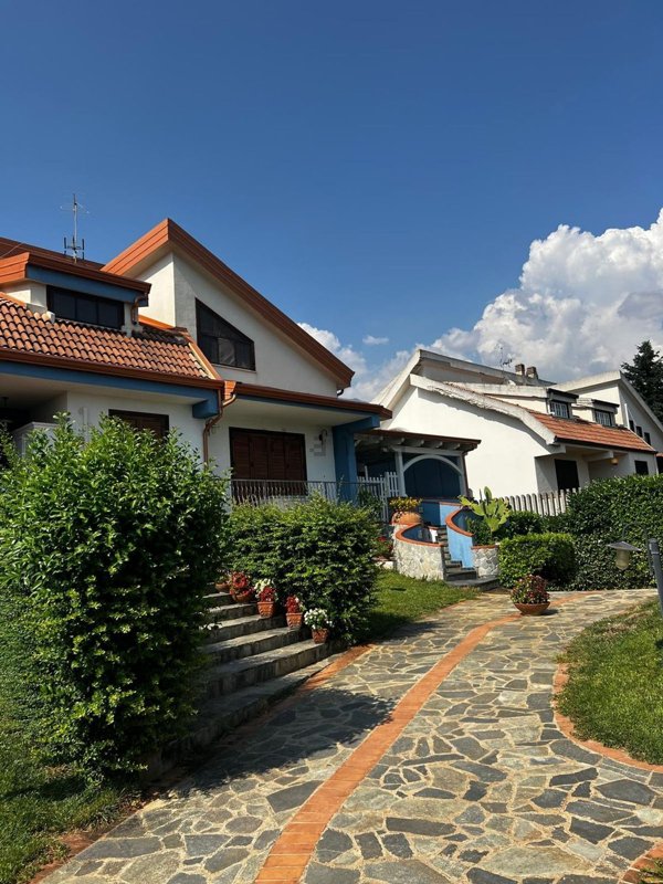 casa indipendente in vendita a Castrovillari