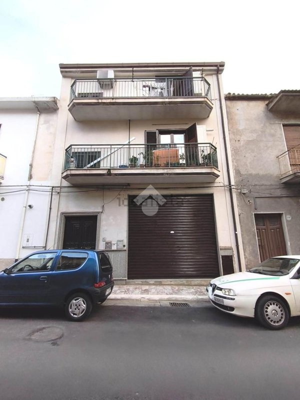 locale commerciale in vendita a Castrovillari