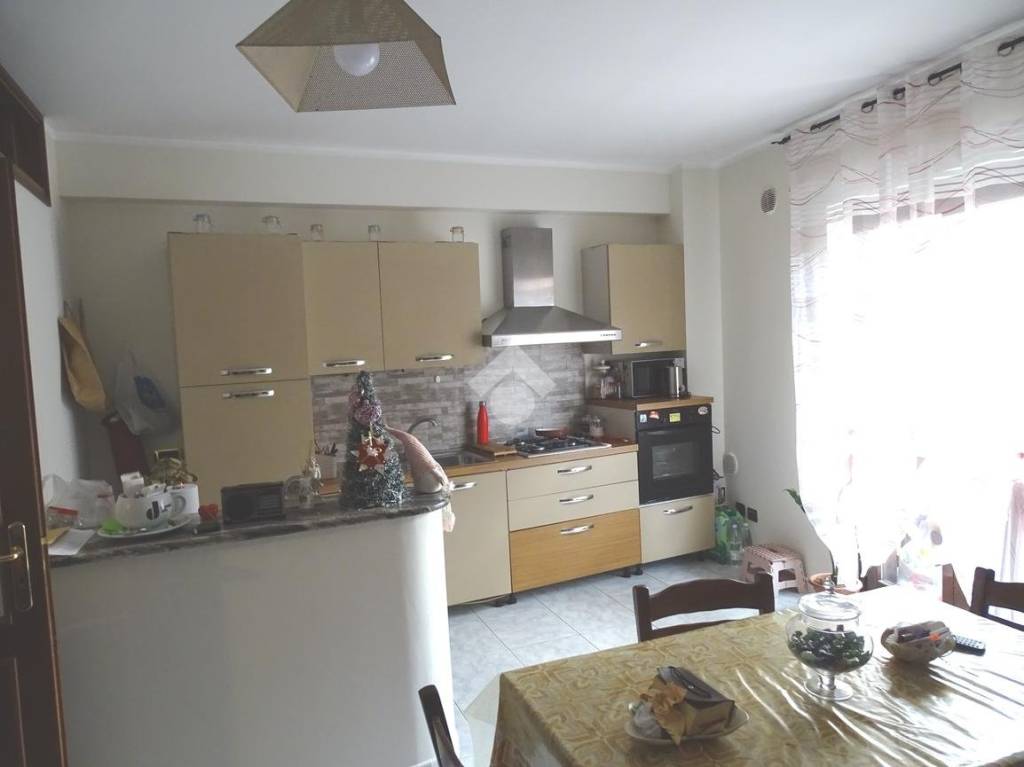 casa indipendente in vendita a Castrovillari