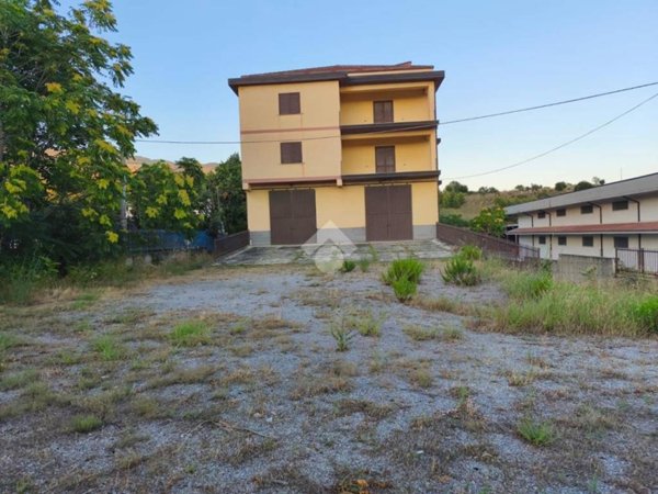 casa indipendente in vendita a Castrovillari