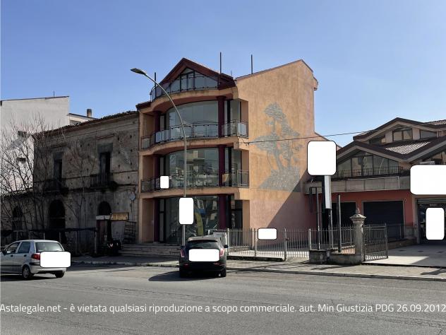 locale commerciale in vendita a Castrovillari