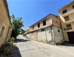 locale commerciale in vendita a Castrovillari