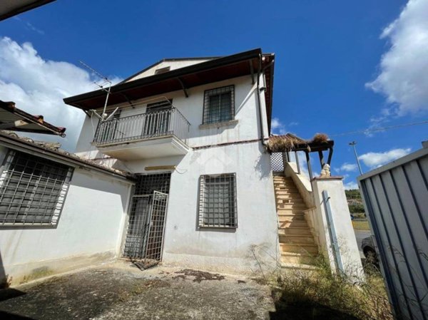 casa indipendente in vendita a Castrovillari