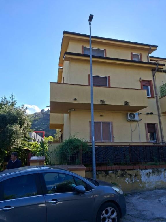 casa indipendente in vendita a Castrovillari in zona Vigne